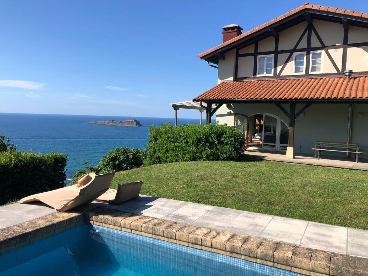 הוילה מונדקה Adosado En La Costa Con Excelentes Vistas Al Estuario De Urdaibai מראה חיצוני תמונה
