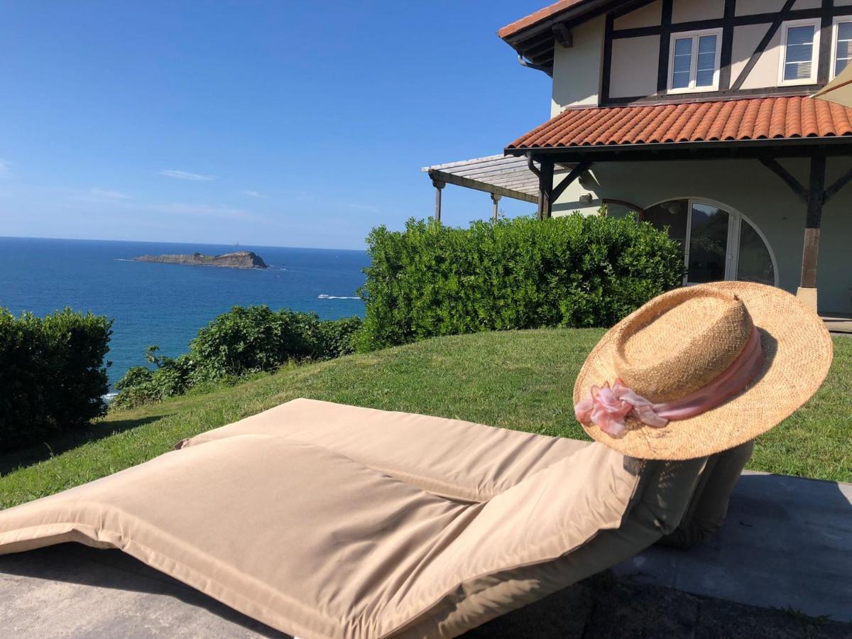 הוילה מונדקה Adosado En La Costa Con Excelentes Vistas Al Estuario De Urdaibai מראה חיצוני תמונה